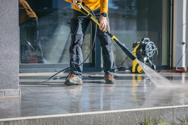 Best Driveway Pressure Washing  in New Ulm, MN